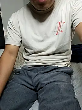 Snapshot of rogelitoxxx chatting on October 2025 12:24:02 AM rogelitoxxx online show from October 2025 12:24:02 AM