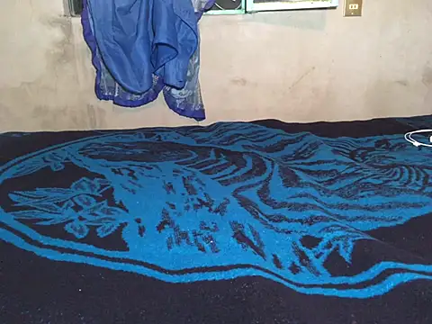 manuamador online show from February 2025 05:04:01 AM