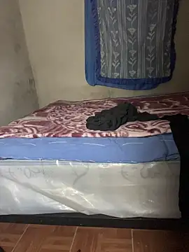 manuamador online show from March 2026 04:28:02 AM