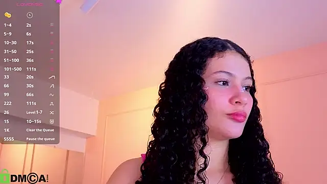 Snapshot of SHARONN____ chatting on July 2026 04:04:02 AM SHARONN online show from July 2026 04:04:02 AM