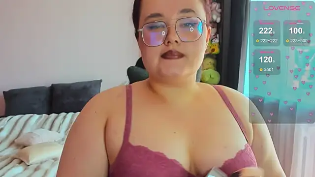 Jessica Joy online show from July 2026 07:13:01 AM