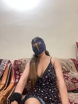 HoneyBearCpl online show from February 2025 03:12:01 AM