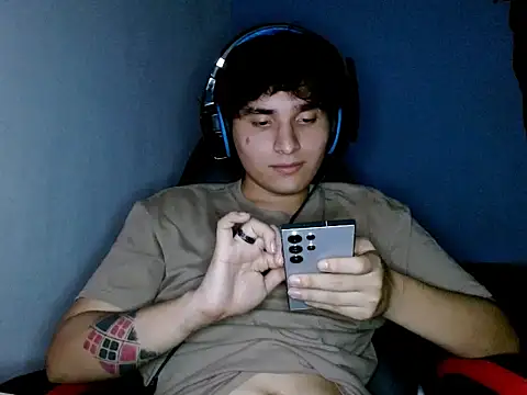 Charley quin online show from February 2026 02:33:01 AM