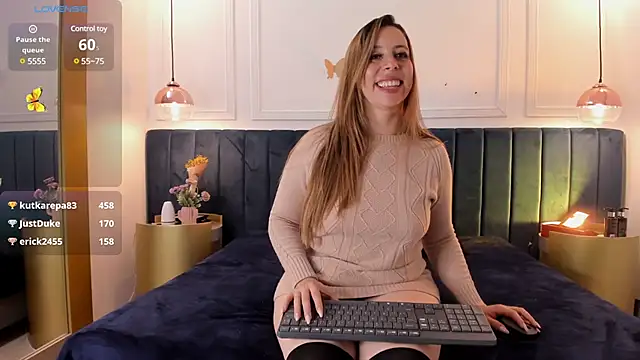 CarlaRossi  online show from March 2025 10:49:01 PM