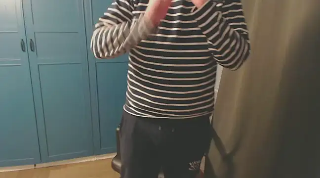 CuteMan33 online show from December 2024 11:20:02 PM