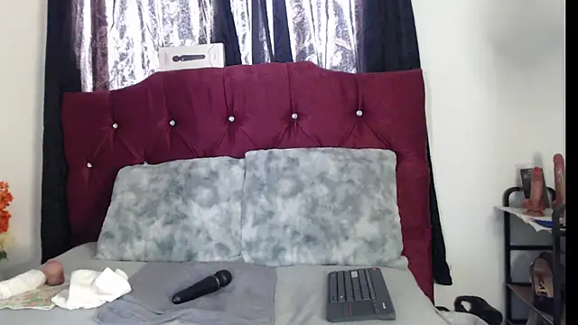 Astrid Mller online show from July 2026 03:26:01 PM