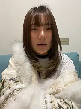 Snapshot of ChuChu1991 chatting on February 2025 01:19:02 PM ChuChu1991 online show from February 2025 01:19:02 PM