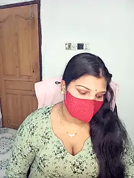 Hot-Angel  online show from October 2025 01:15:02 PM