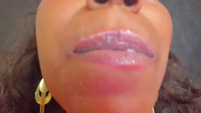 KamariaFyre online show from March 2025 06:14:01 PM