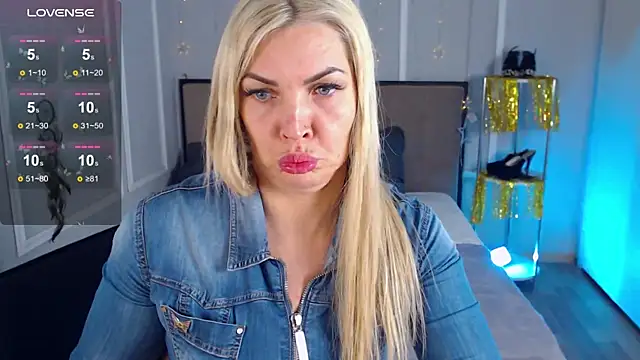 Snapshot of lissa_voxx chatting on January 2025 06:03:02 PM lissa voxx online show from January 2025 06:03:02 PM