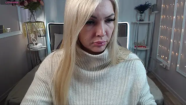 Snapshot of lissa_voxx chatting on February 2025 06:40:01 AM lissa voxx online show from February 2025 06:40:01 AM