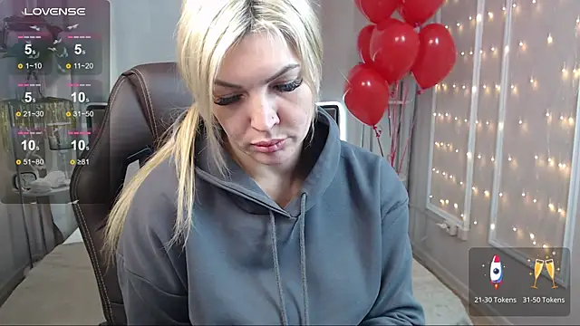 Snapshot of lissa_voxx chatting on February 2025 10:33:02 AM lissa voxx online show from February 2025 10:33:02 AM