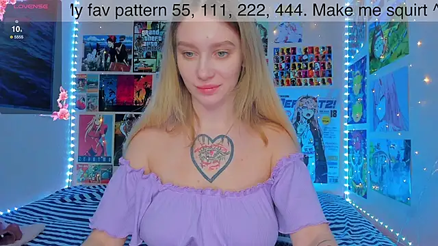 Snapshot of AliceMilman chatting on January 2025 08:18:02 AM AliceMilman online show from January 2025 08:18:02 AM