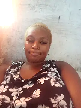 Foxy Bee online show from October 2025 08:47:02 AM