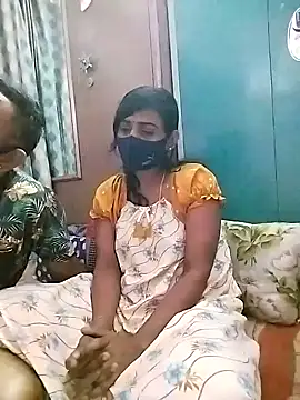 Snapshot of sweety_telugu_couple2027 chatting on February 2025 04:19:02 AM sweety telugu couple2027 online show from February 2025 04:19:02 AM