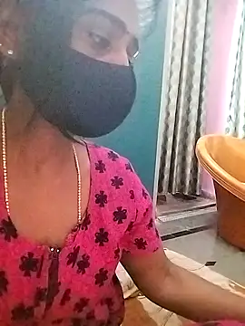 Snapshot of sweety_telugu_couple2027 chatting on February 2025 07:23:01 AM sweety telugu couple2027 online show from February 2025 07:23:01 AM