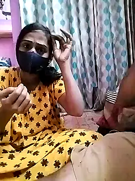 Snapshot of sweety_telugu_couple2027 chatting on February 2025 03:58:01 AM sweety telugu couple2027 online show from February 2025 03:58:01 AM