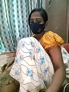 Snapshot of sweety_telugu_couple2027 chatting on February 2025 04:16:02 PM sweety telugu couple2027 online show from February 2025 04:16:02 PM