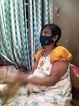 Snapshot of sweety_telugu_couple2027 chatting on February 2025 07:44:02 AM sweety telugu couple2027 online show from February 2025 07:44:02 AM