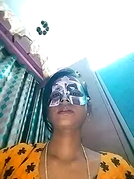 Snapshot of sweety_telugu_couple2027 chatting on March 2025 01:29:01 PM sweety telugu couple2027 online show from March 2025 01:29:01 PM