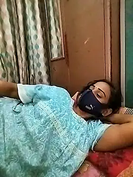 Snapshot of sweety_telugu_couple2027 chatting on March 2025 03:27:01 PM sweety telugu couple2027 online show from March 2025 03:27:01 PM