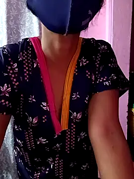 Snapshot of sweety_telugu_couple2027 chatting on October 2025 05:03:01 PM sweety telugu couple2027 online show from October 2025 05:03:01 PM