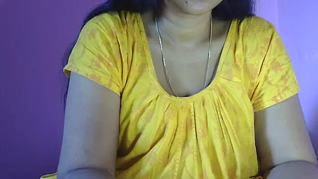 Snapshot of Suhana-sapna chatting on March 2026 03:19:01 AM Suhana-sapna online show from March 2026 03:19:01 AM