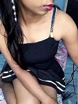 Snapshot of hinaa_khan chatting on February 2025 08:21:02 AM hinaa khan online show from February 2025 08:21:02 AM