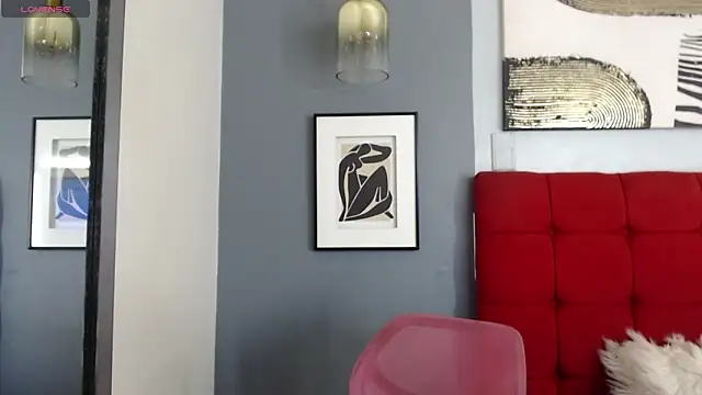  Natassia Dreams online show from January 2025 08:53:02 PM