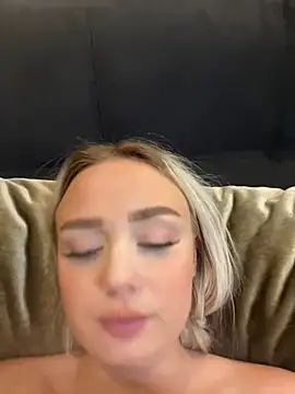 CherryEmmy online show from December 2024 04:48:02 PM