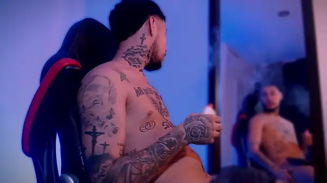 Snapshot of Junihn0 chatting on September 2025 09:14:02 PM Junihn0 online show from September 2025 09:14:02 PM