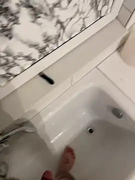 Loco42- online show from December 2024 03:58:01 PM