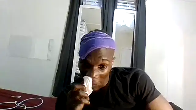 Shawtyblaque21 online show from July 2026 12:05:01 AM
