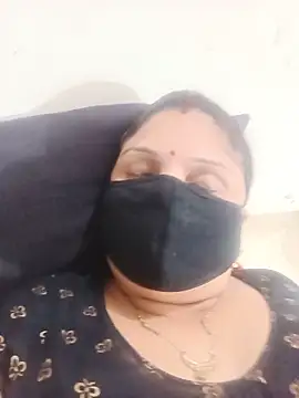 Snapshot of Cute-Aadhvita chatting on June 2026 07:51:02 AM Cute-Aadhvita online show from June 2026 07:51:02 AM