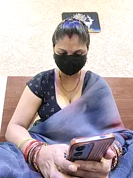 Snapshot of Cute-Aadhvita chatting on July 2026 04:22:01 PM Cute-Aadhvita online show from July 2026 04:22:01 PM