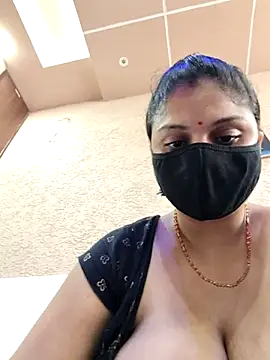 Snapshot of Cute-Aadhvita chatting on July 2026 04:49:02 AM Cute-Aadhvita online show from July 2026 04:49:02 AM