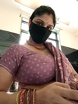 Snapshot of Cute-Aadhvita chatting on July 2026 05:10:02 AM Cute-Aadhvita online show from July 2026 05:10:02 AM