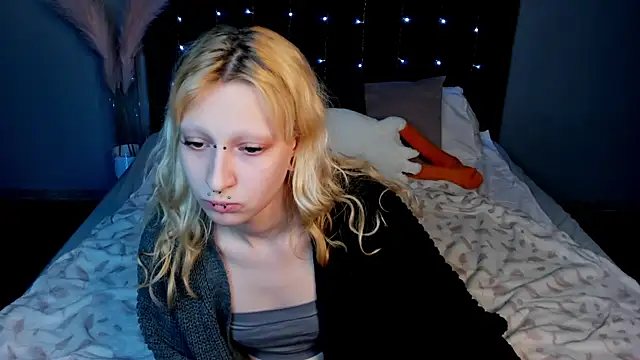 Lexy-Woorhez online show from February 2025 01:59:02 PM