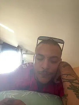 Snapshot of FTM98xxx chatting on July 2026 03:27:02 PM FTM98xxx online show from July 2026 03:27:02 PM