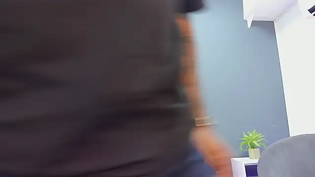 Robin Rief online show from April 2026 07:22:01 PM