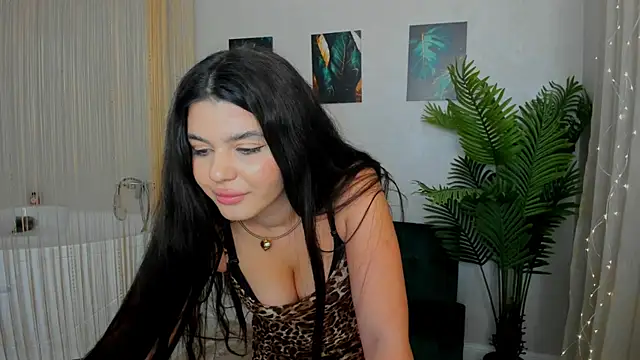 AlluringAriel online show from February 2025 01:47:02 AM