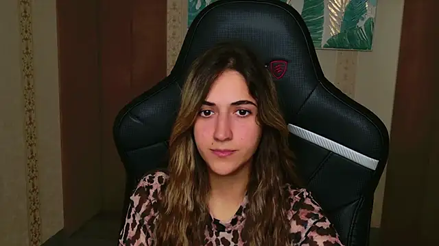 Teresa Stane online show from September 2025 05:31:02 AM