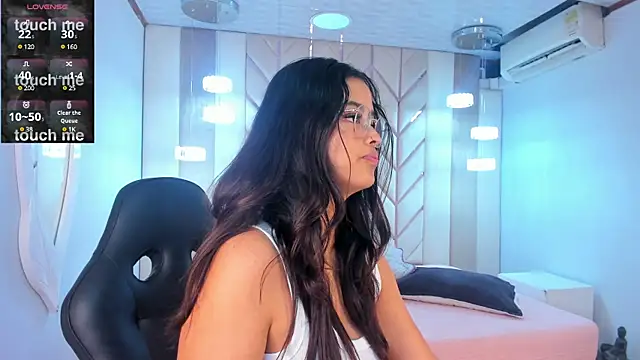 Ariana Pierce online show from December 2024 02:43:02 AM