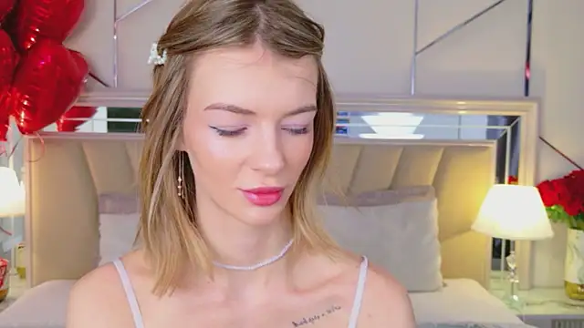 MeganMour online show from February 2026 05:05:02 PM