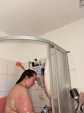 Engel mia online show from April 2026 12:14:01 PM