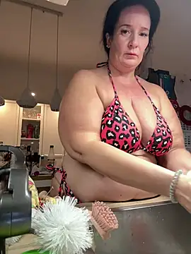 Snapshot of Engel_mia chatting on June 2026 09:48:02 PM Engel mia online show from June 2026 09:48:02 PM