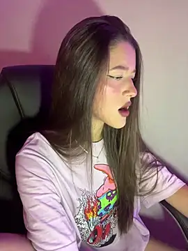 ally sunn  online show from December 2024 01:24:02 PM