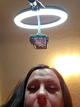 Snapshot of PeakabumPromo chatting on April 2026 08:42:01 PM PeakabumPromo online show from April 2026 08:42:01 PM