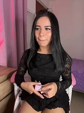 Emily-14 online show from January 2026 06:28:02 AM