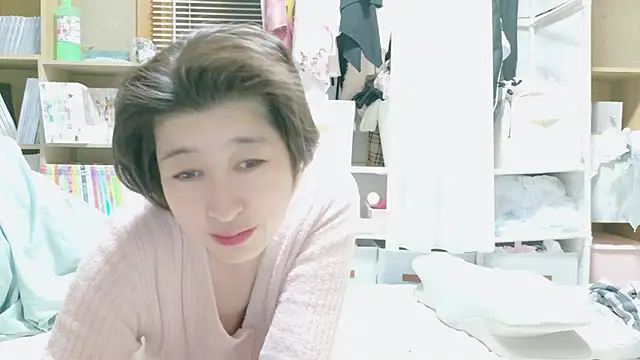 Snapshot of morikawa_sayaka chatting on April 2026 12:59:01 PM morikawa sayaka online show from April 2026 12:59:01 PM